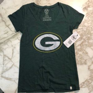 COPY - ‘47 Brand Green Bay Packers v-neck t-shirt…